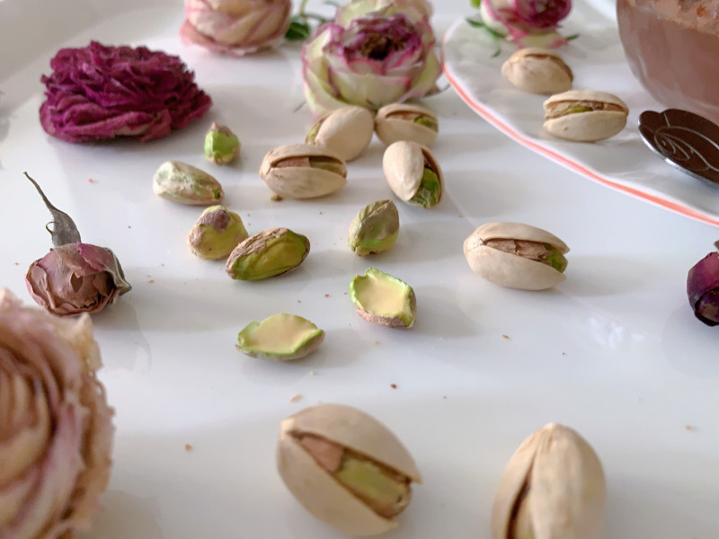 Step-by-Step Instructions for Pistachio Lotus Root Starch