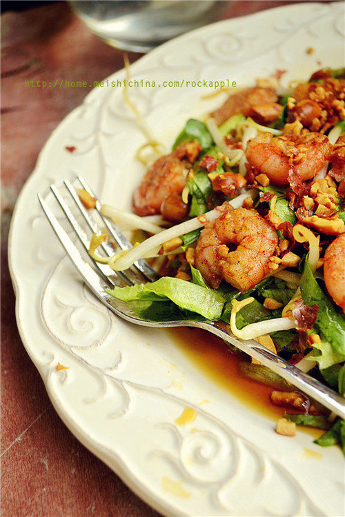 Refreshing and Appetizing. Thai Mango Shrimp Salad Ready in Less Than a Minute