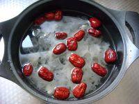 Steps to Make Red Date, Tremella, and Water Chestnut Sweet Soup