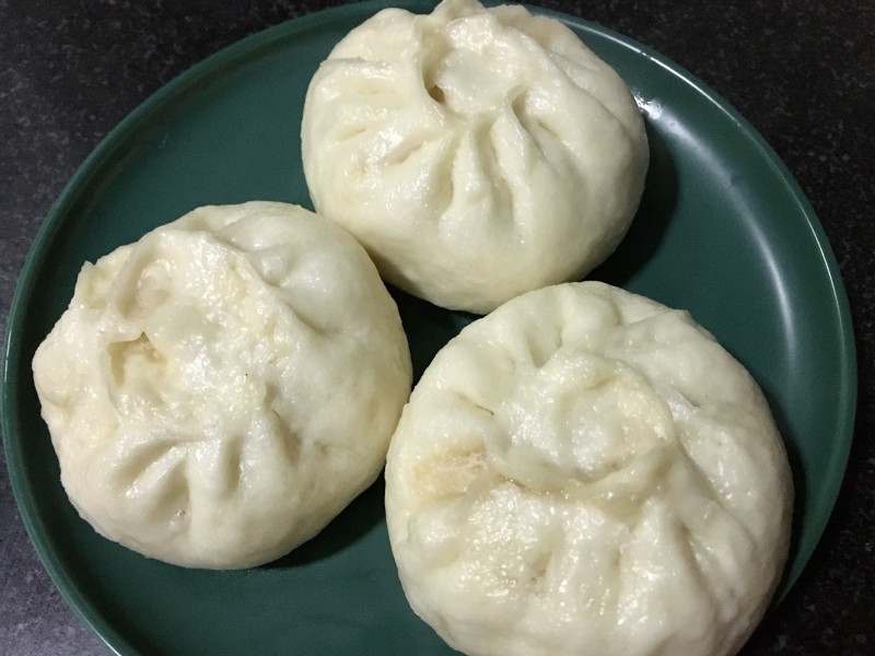 Steps for Making Pumpkin Meat Buns