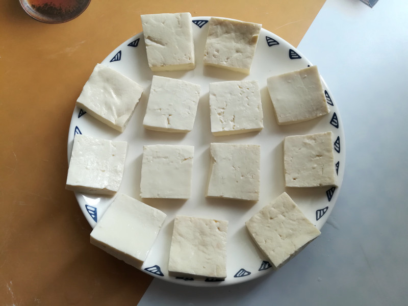 Steps for Cooking Finger-Licking Frozen Tofu