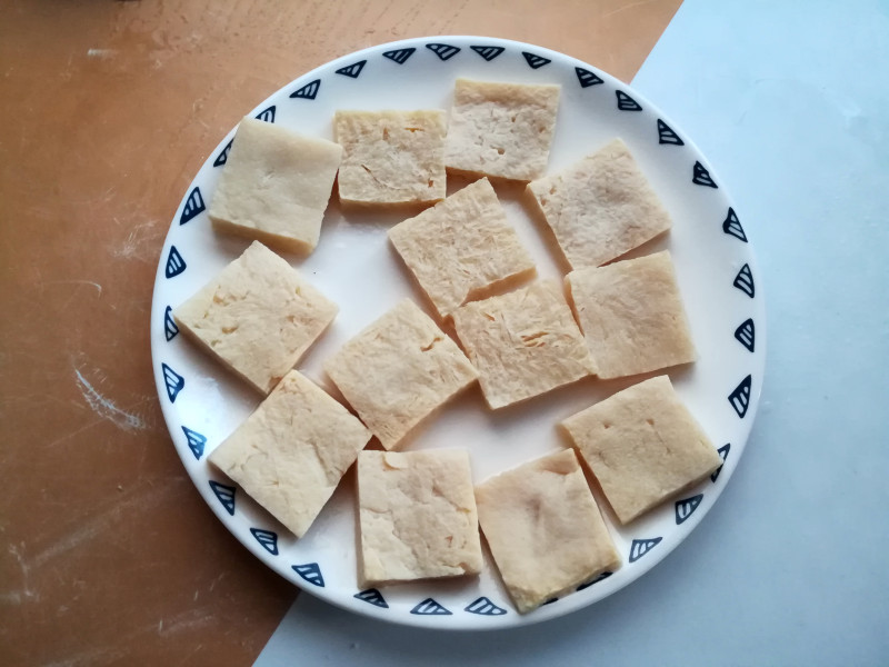 Steps for Cooking Finger-Licking Frozen Tofu