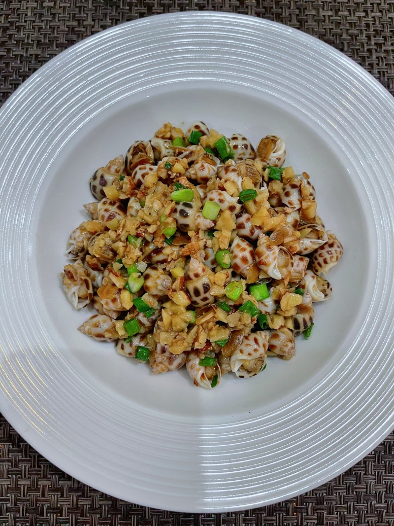 Steps for Making Sand Ginger Baked Whelk