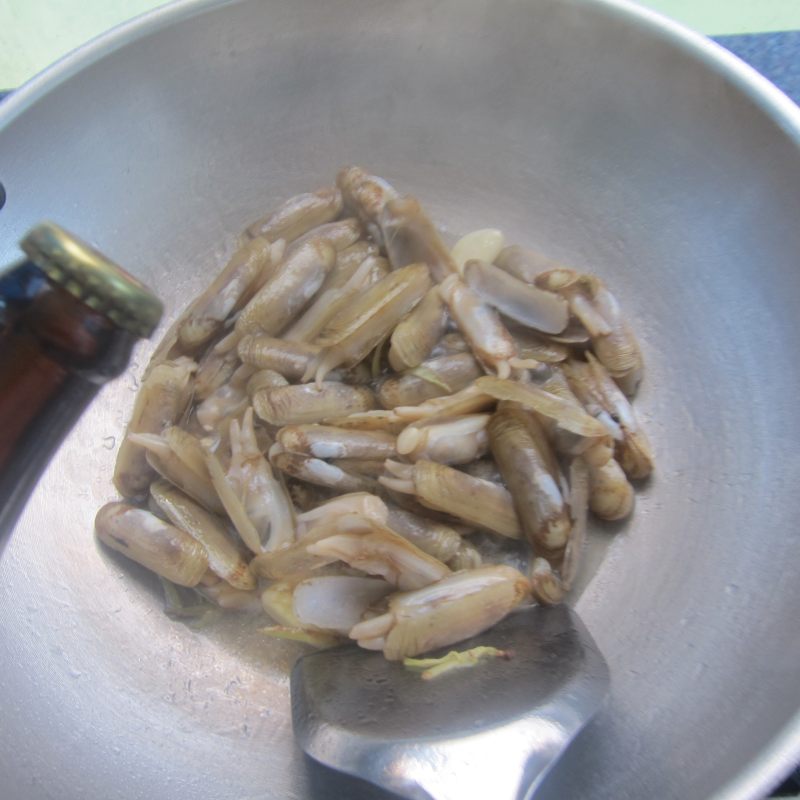 Steps for Stir-fried Clams