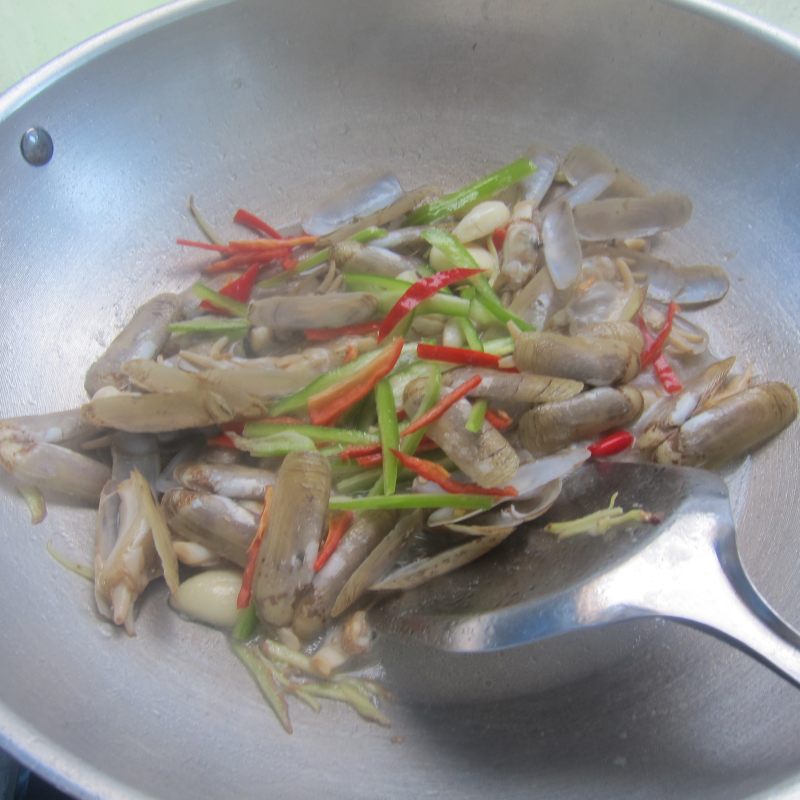 Steps for Stir-fried Clams