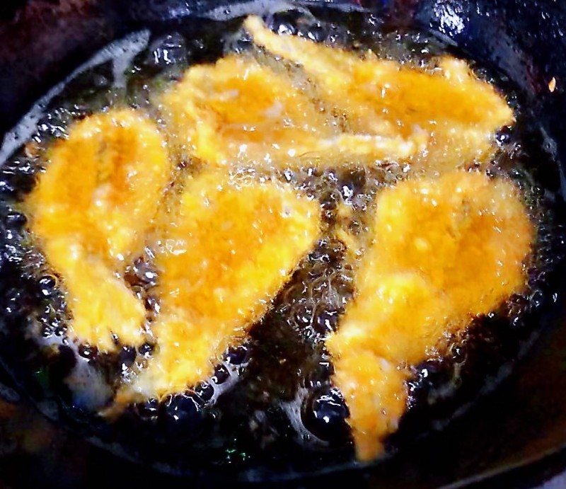 Steps for Making Crispy Butterfly Yellow Croaker