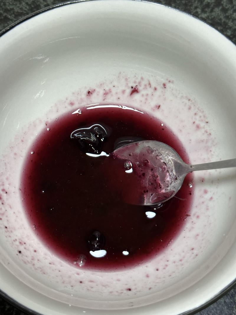 Steps for Cooking Blueberry Yam Puree