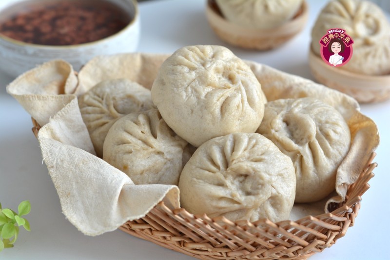 Pork Lard Radish Mixed Grains Buns