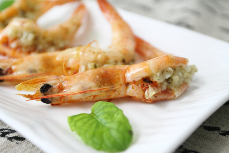 Healthy and Nutritious Garlic Roasted Shrimp