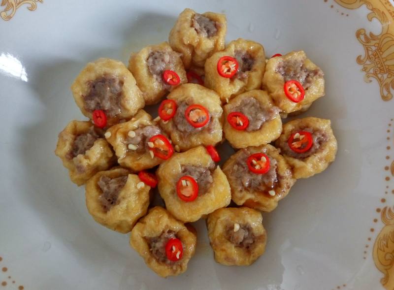 Steps for Cooking Oil-braised Tofu with Minced Pork