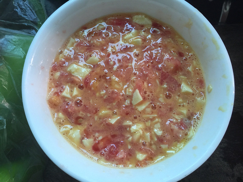 Step-by-Step Instructions for Egg Tofu Baked Tomato