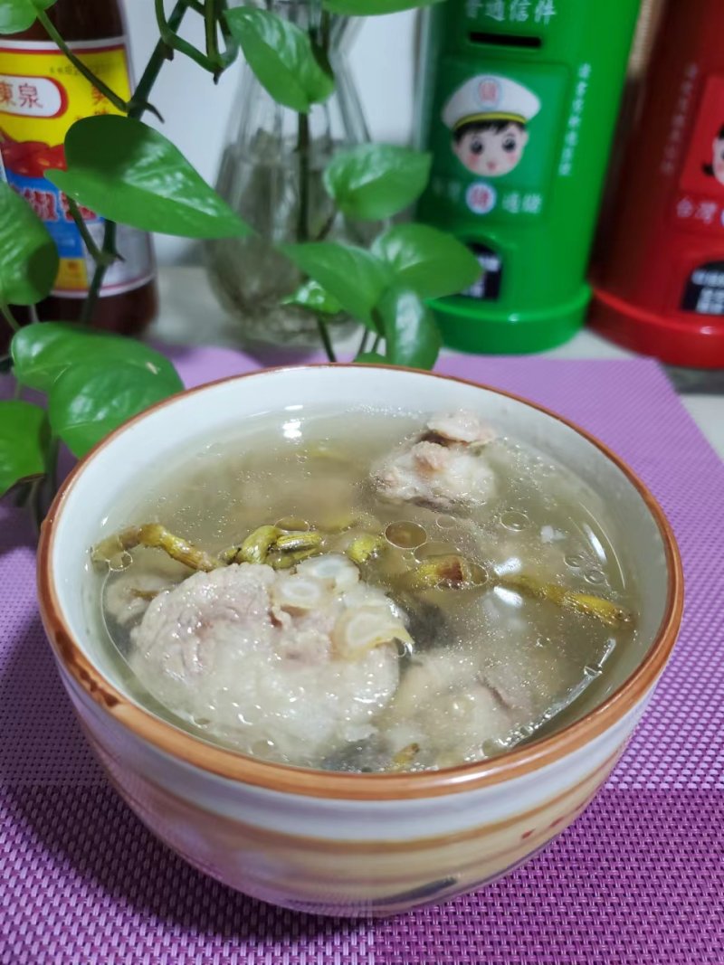 Chinese Foxglove and American Ginseng Pork Rib Soup