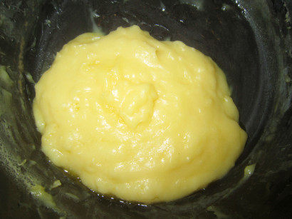 Steps for Making Egg Custard Pie