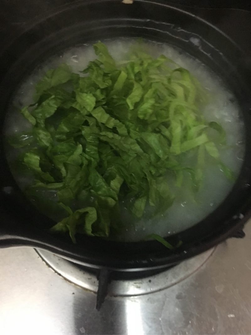 Steps for Making Lettuce Beef Congee