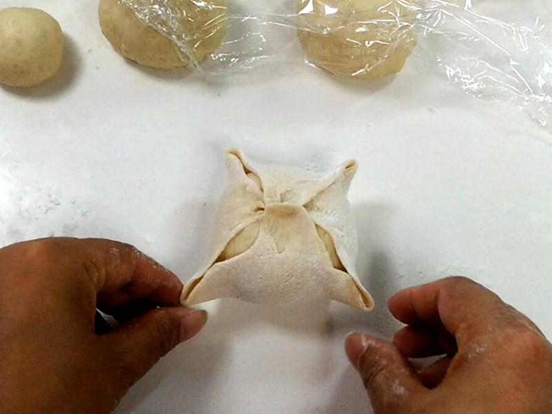 Steps for Making Oat Petal Bread