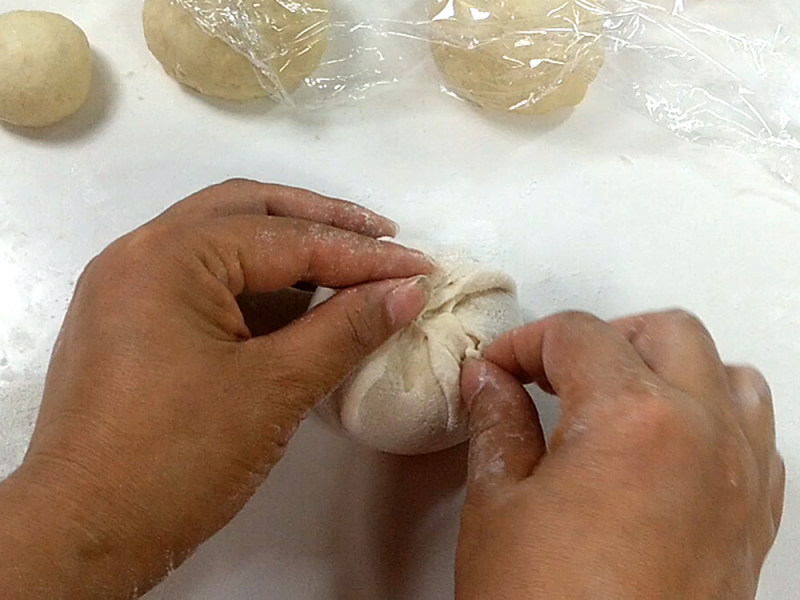 Steps for Making Oat Petal Bread