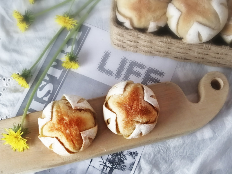 Steps for Making Oat Petal Bread