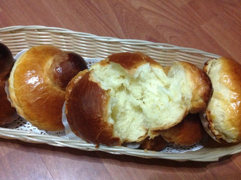 Steps for Making Brioche Bread