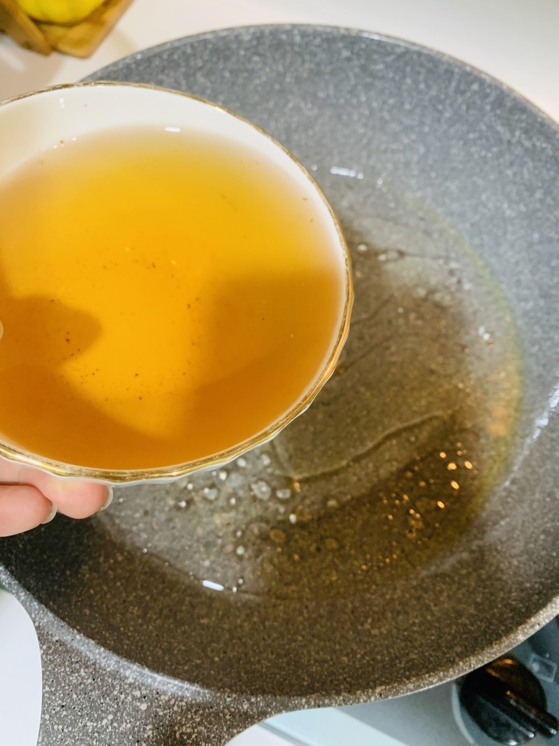 Steps for Making Homemade Bowl Chicken Wings