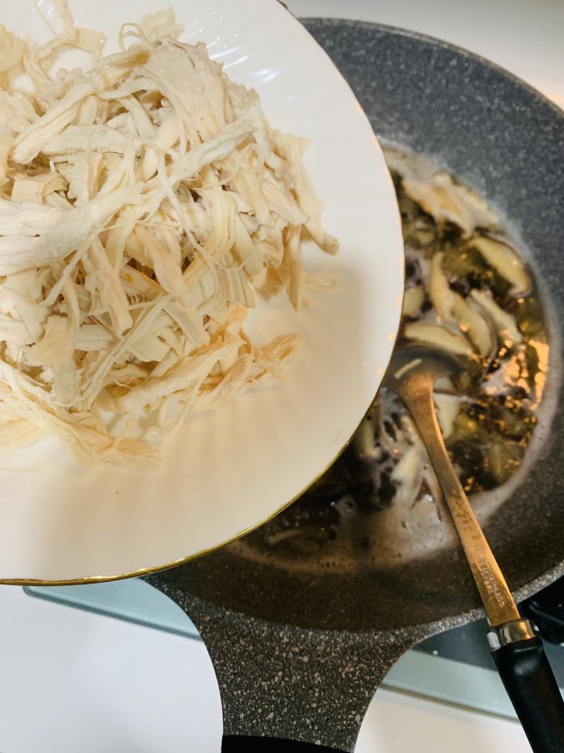 Steps for Making Homemade Bowl Chicken Wings