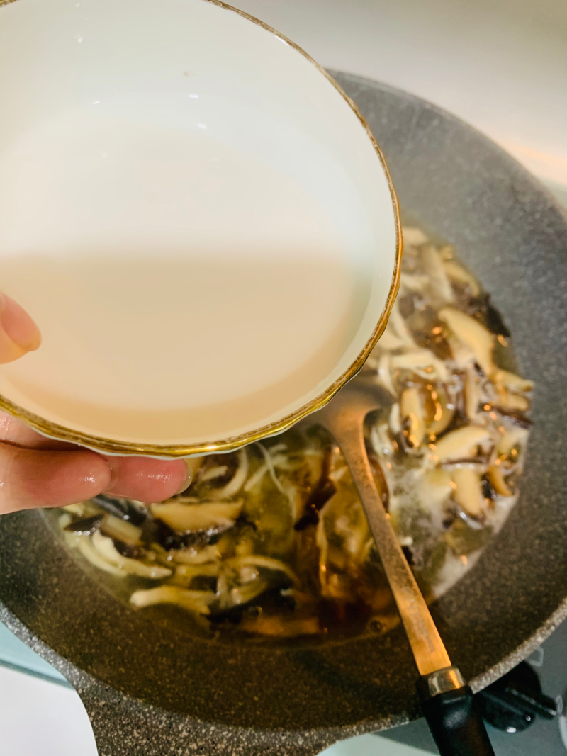 Steps for Making Homemade Bowl Chicken Wings