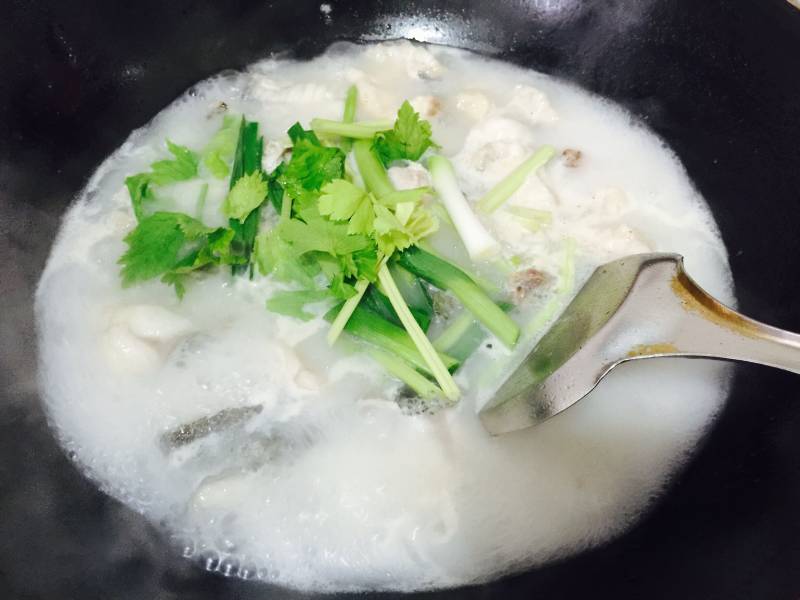 Steps for Making Stone Fish Soup