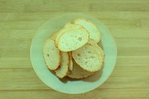 Homemade Bread Crumbs Making Steps