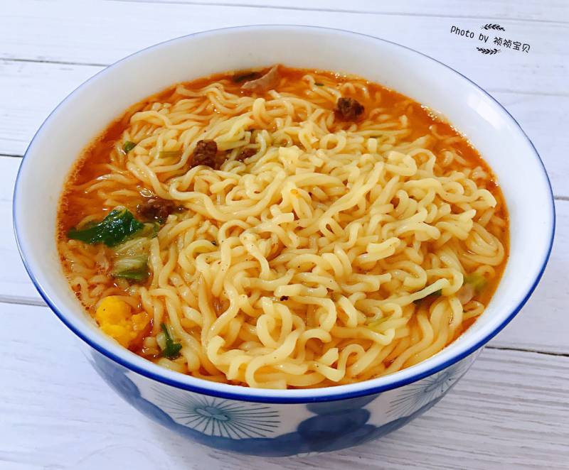 Steps for Cooking Pork Rib Instant Noodles