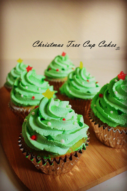 Christmas Tree Cupcake