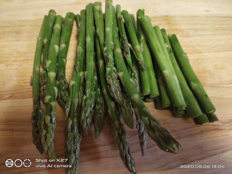 Steps for Making Asparagus Beef Platter