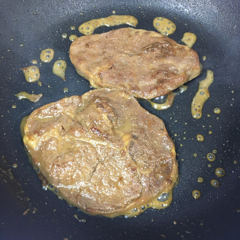 Steps for cooking Pan-fried Steak