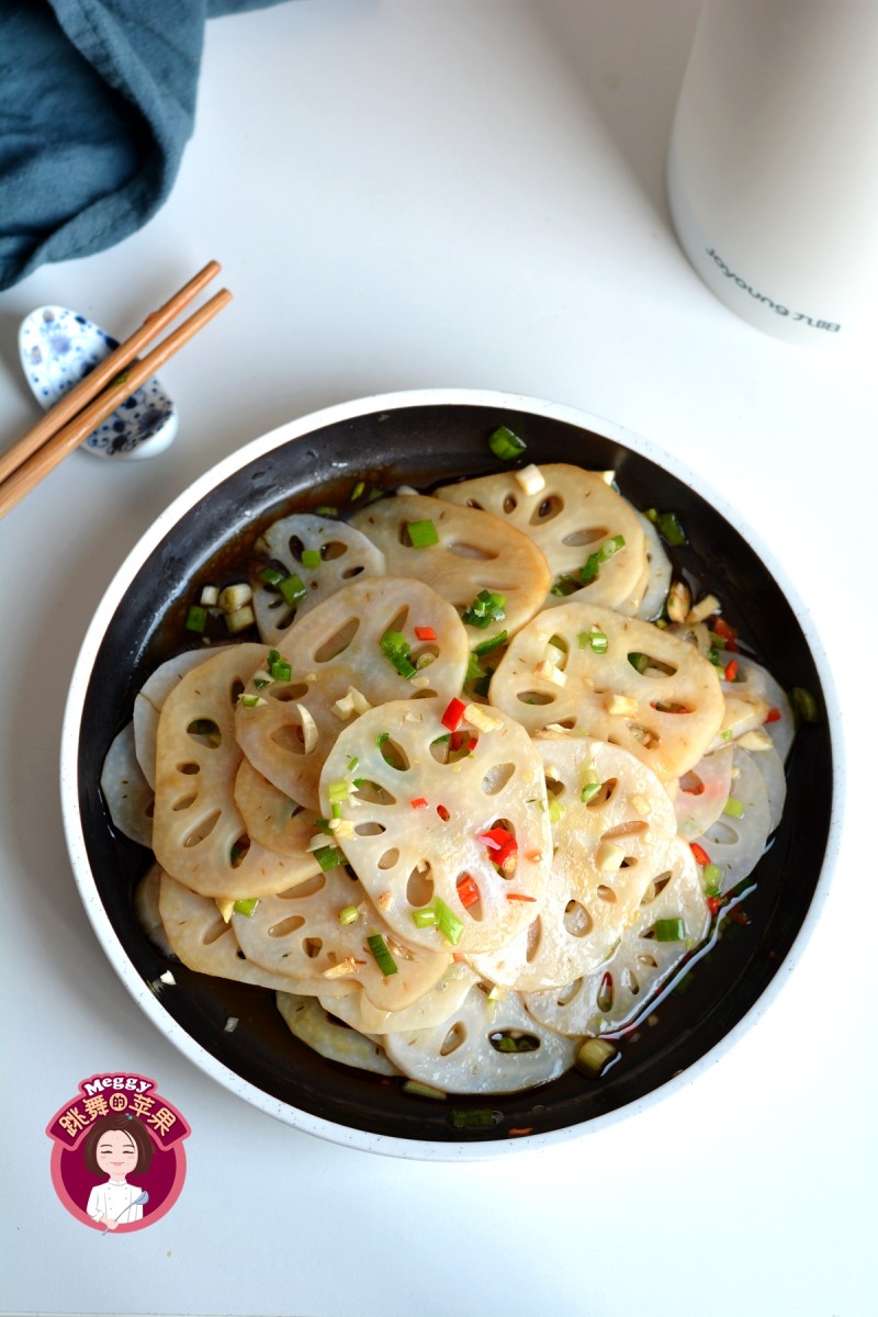 How to Make Spicy and Sour Lotus Root Slices