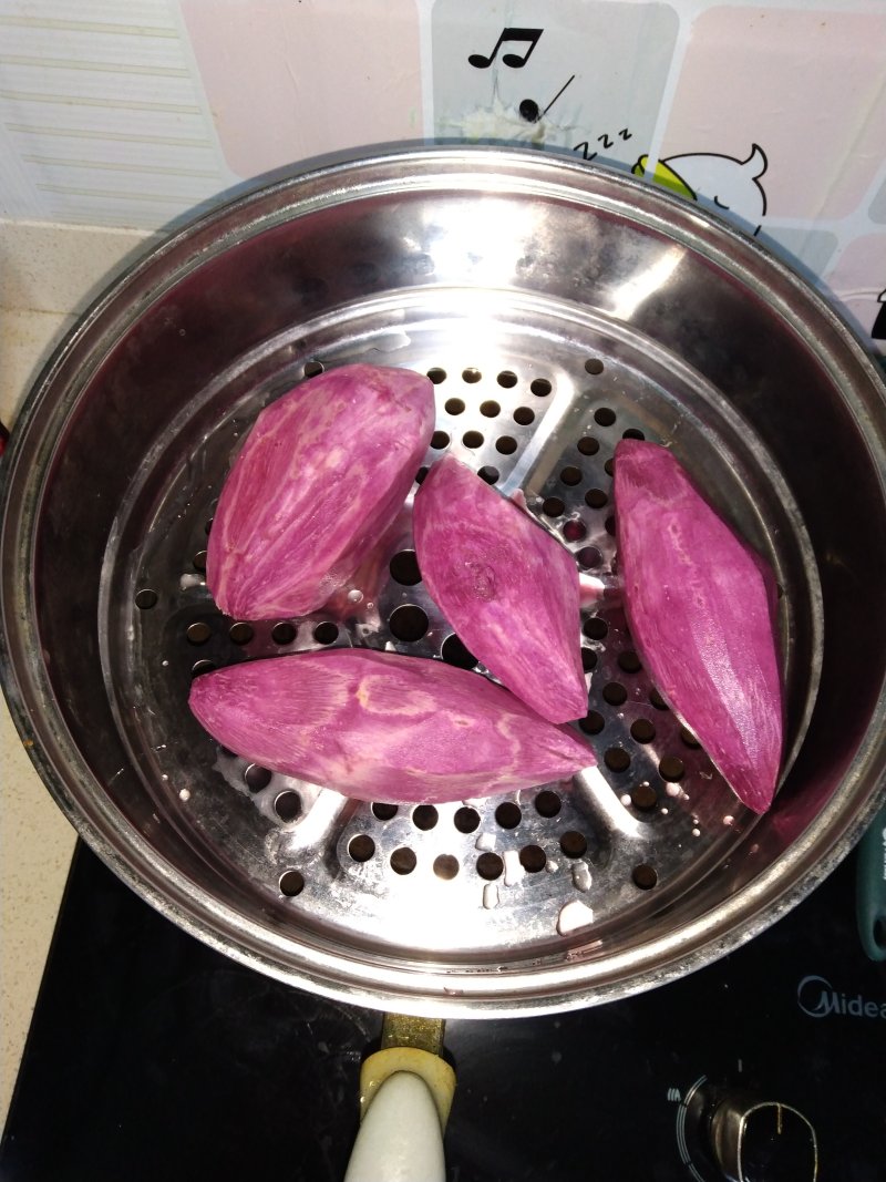 Steps for Making Natural Purple Sweet Potato Mash