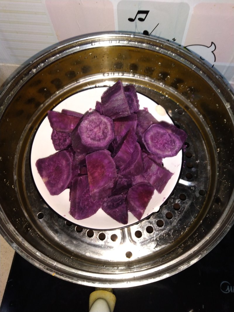 Steps for Making Natural Purple Sweet Potato Mash