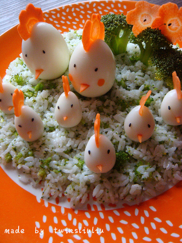 Steps for Cooking Little Chicken Family (Cute Fried Rice)