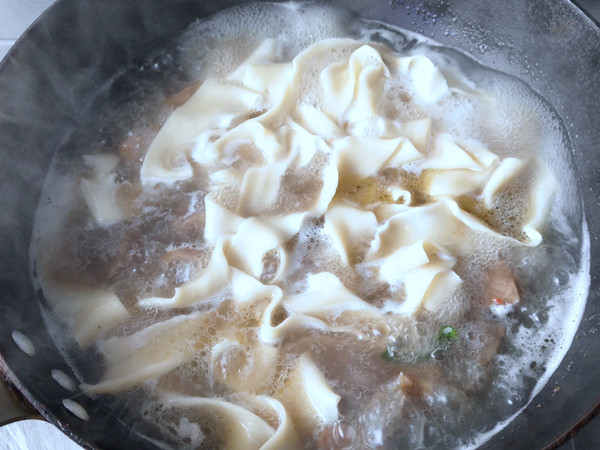 Beef Noodle Soup Making Steps