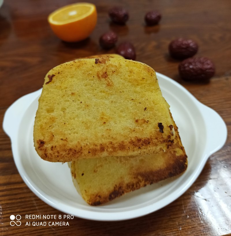 Egg and Butter Steamed Bun Slices