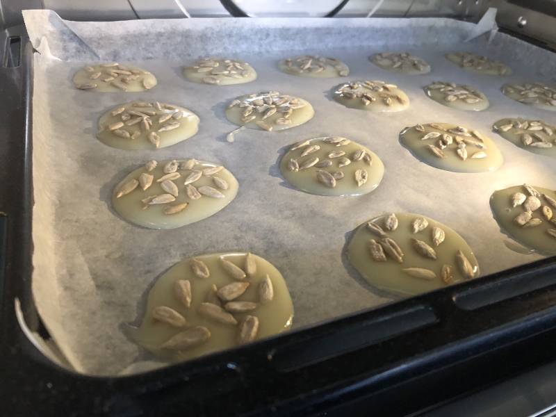 Step-by-Step Guide for Making Nutty Crispy Biscuits