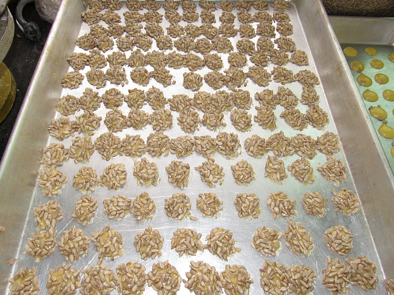 Steps for Making Delicious Melon Seed Cookies