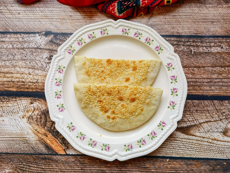 Sesame Fermented Flour Sugar Cake