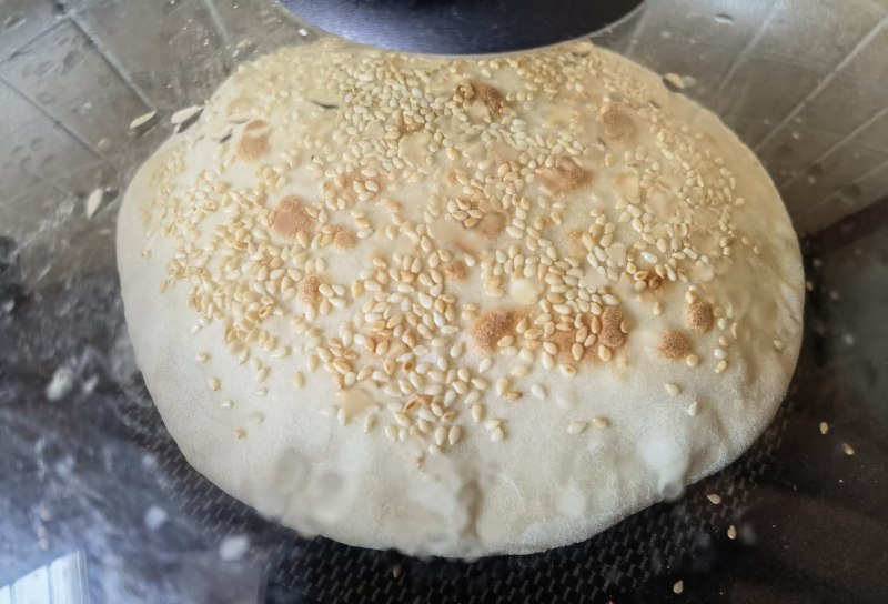 Steps for making Sesame Fermented Flour Sugar Cake