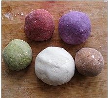 Delicious Lantern Festival Treat - Multicolored Sweet Glutinous Rice Balls - Cooking Steps