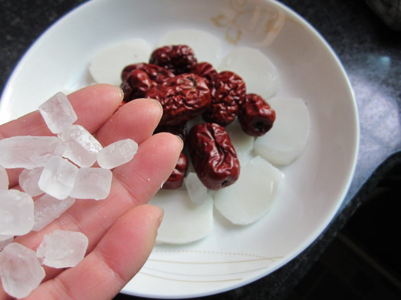 Steps for Making Chinese New Year Steamed Rice Cake with Rock Sugar