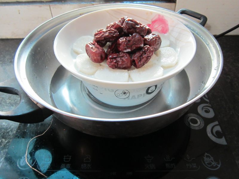 Steps for Making Chinese New Year Steamed Rice Cake with Rock Sugar