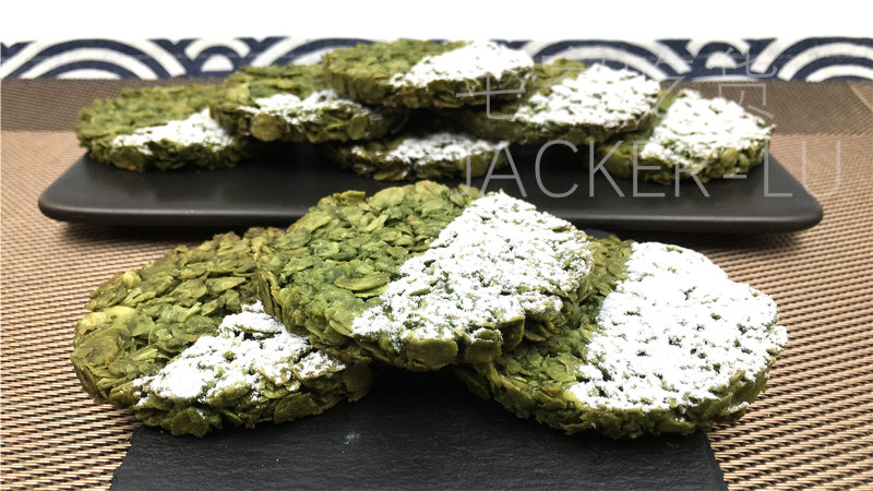 Matcha Oatmeal Crisps, a perfect blend of matcha's fragrance and oatmeal's nutrition, crispy and delicious. Cooking steps