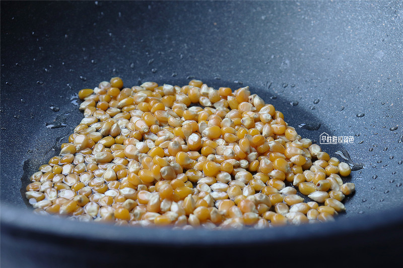 Steps to Make 6 Must-Have Snacks for Chinese New Year