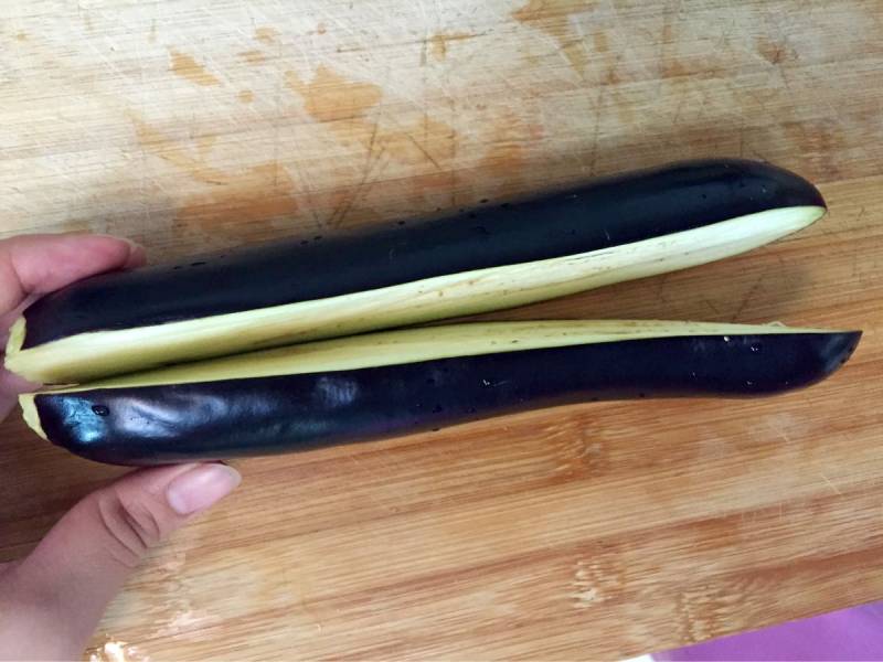 Steps for making Garlic Roasted Eggplant