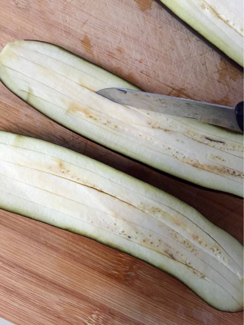 Steps for making Garlic Roasted Eggplant