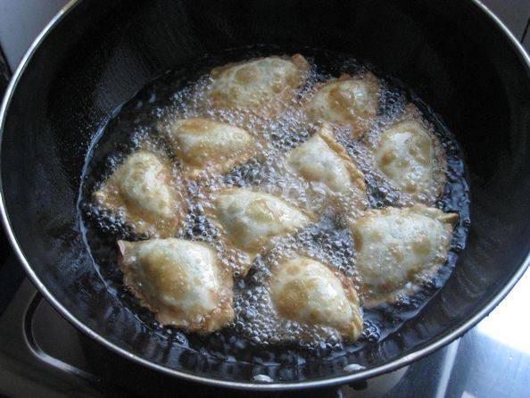 Fried Triangles Preparation Steps