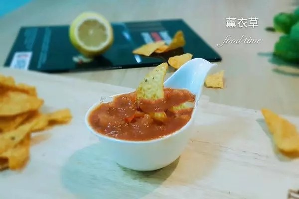 Mexican Corn Chips Tomato Sauce